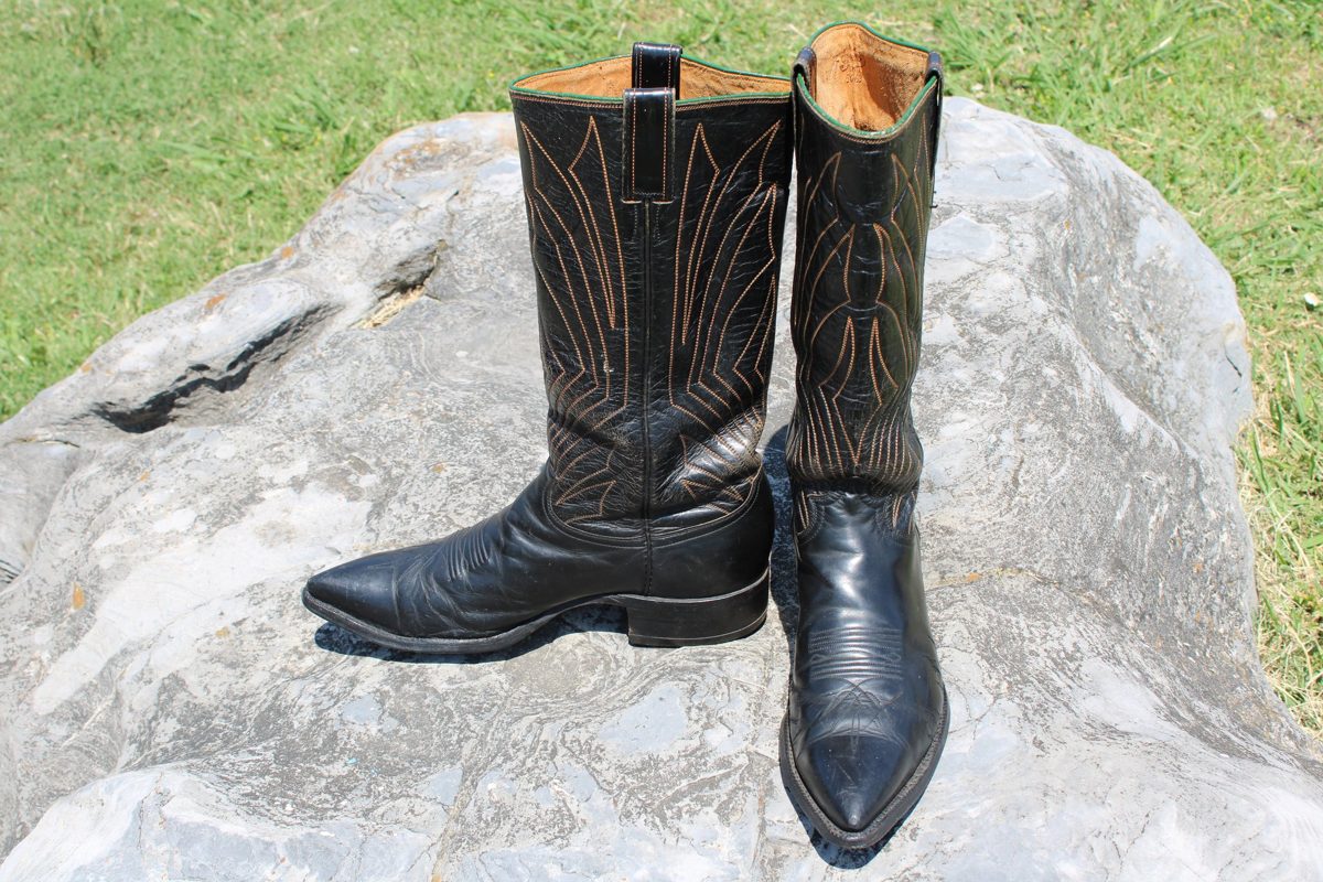 Justin Vintage Black Calf 10 B
