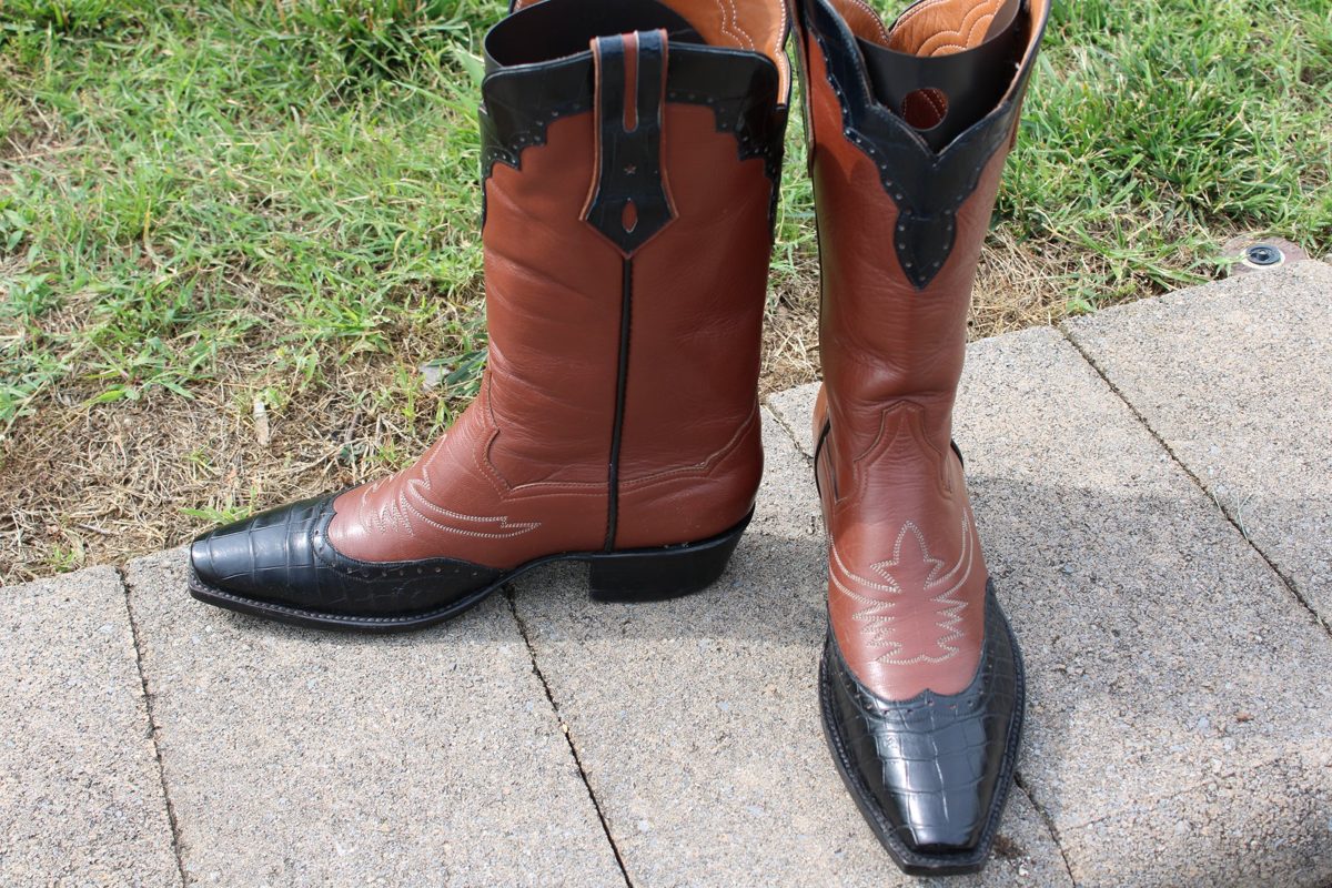Caboots Alligator Wingtips 9 D